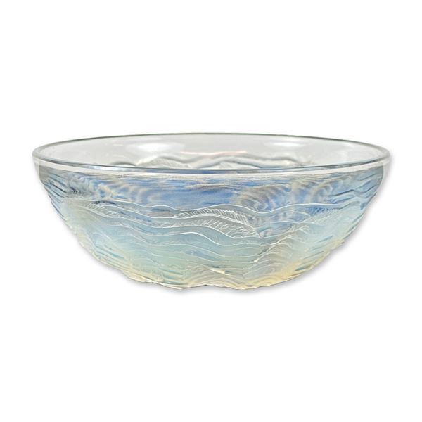 Rene Lalique France Art Deco Opalescent Glass Dauphins Bowl