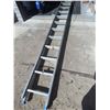 Image 2 : Aluminum Extension Ladder