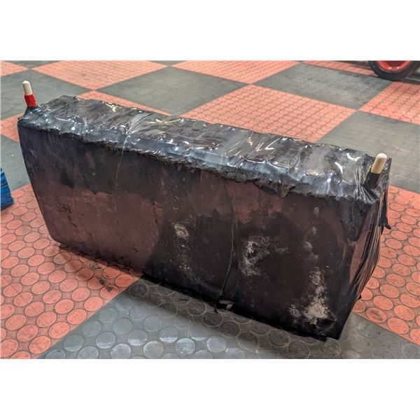 BAILIFF SEIZED: LARGE LITHIUM ION BATTERY FOR