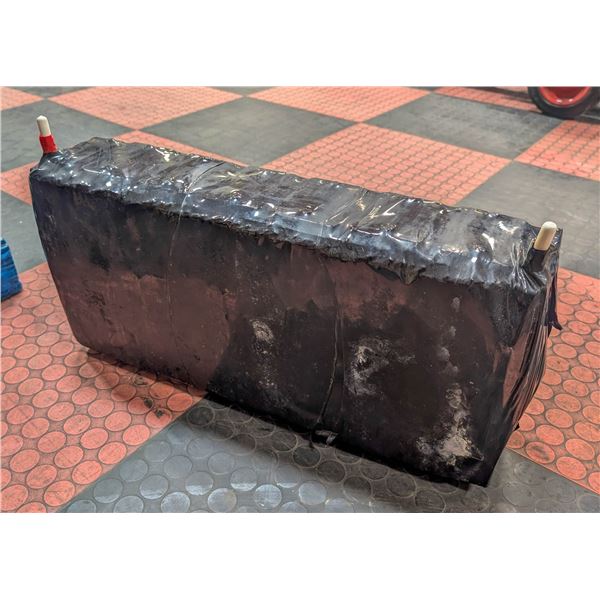 BAILIFF SEIZED: LARGE LITHIUM ION BATTERY FOR