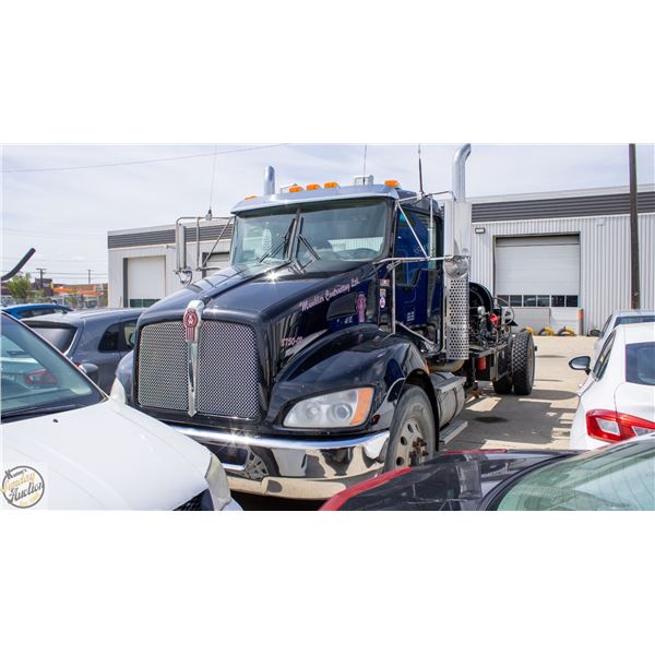 REPO: 2016 KENWORTH T370 PRESSURE SERVICE TRUCK