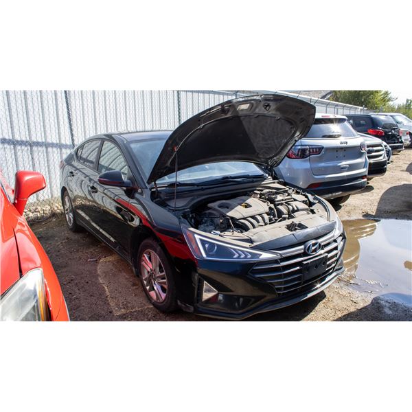 2020 HYUNDAI ELANTRA 4 DOOR