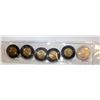 Image 2 : LOT OF 5 QEII 2022 COMMEMORATIVE TOONIES &