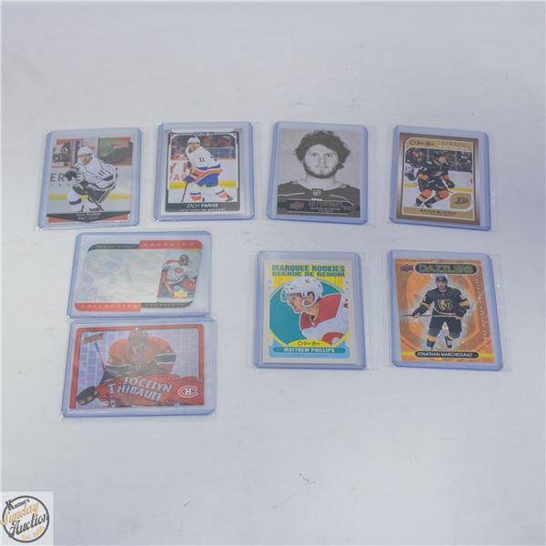 8 HOCKEY CARDS