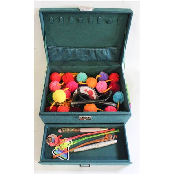 ESTATE GREEN SOFT FABRIC JEWELRY BOX WITH