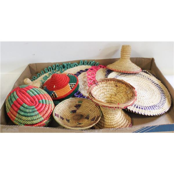 TABLE DECOR PCS - TRAY LOT