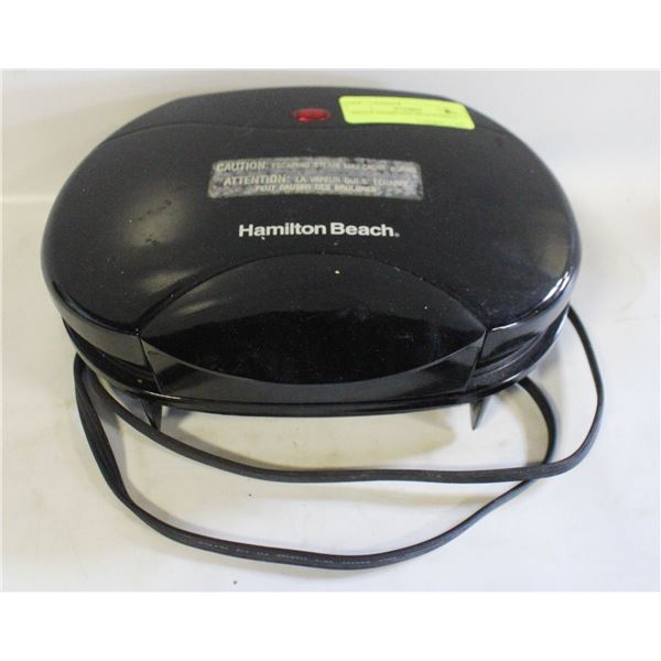 SMALL HAMILTON BEACH GRILL - USED