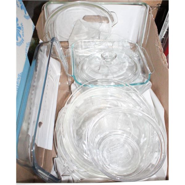 PYREX BAKEWARE- ASSORTED LOT