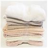 Image 1 : BUNDLE OF TOWELS