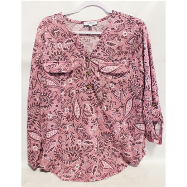 LARGE PINK PAISLEY BUTTON & POCKET TOP