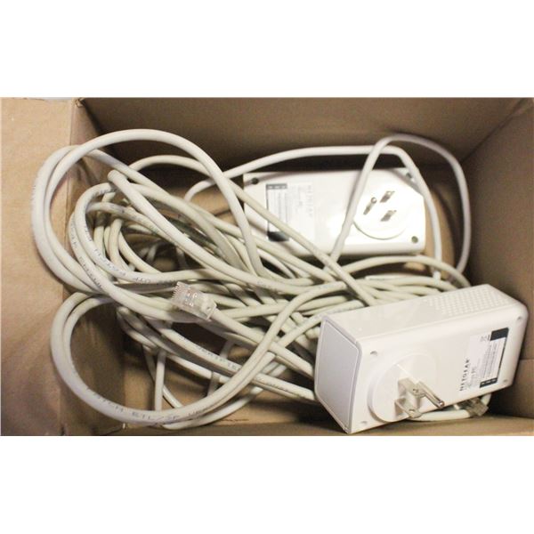 NETGEAR POWERLINE 1200 +EXTRA OUTLET