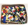 Image 1 : BOX OF LEGO