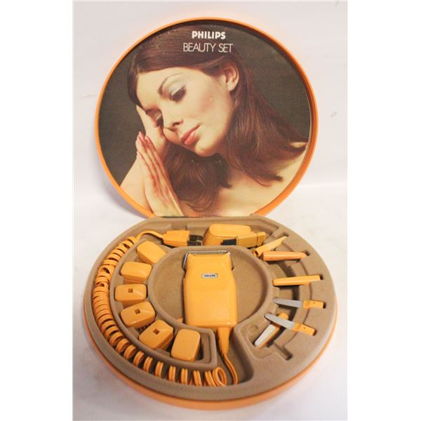 COMPLETE VINTAGE PHILIPS BEAUTY SET SHAVER AND