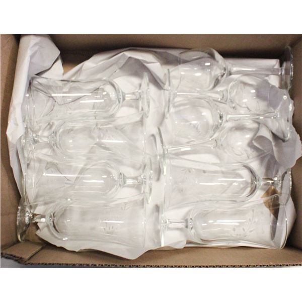 VINTAGE ETCHED FLORAL STEMWARE BOX LOT