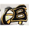 Image 1 : OFFICIAL NHL BOSTON BRUINS BLANKET 5’ 3” &