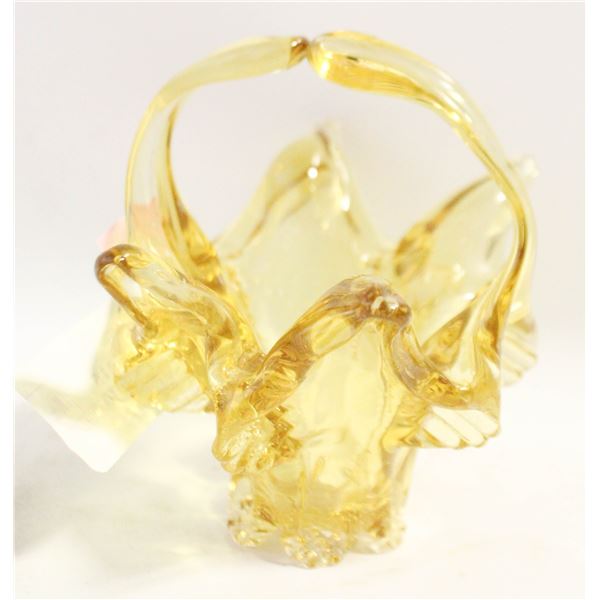CHALET ART GLASS HANDBLOWN YELLOW BASKET