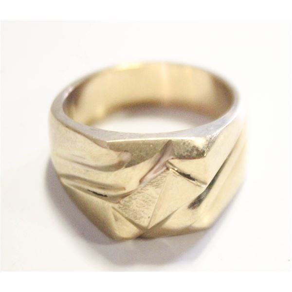 MENS RING SIZE 10
