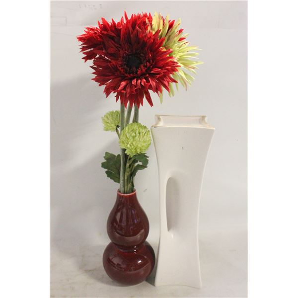 HOME STUDIO VASE 7.3” WITH FLOWERS.19” &