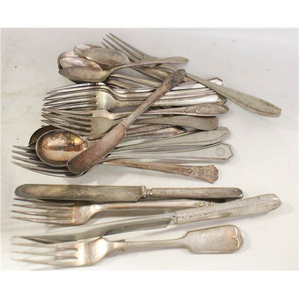 VINTAGE/ANTIQUE ESTATE CUTLERY-ESTATE