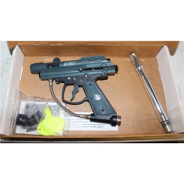 MAURADER PAINTBALL GUN