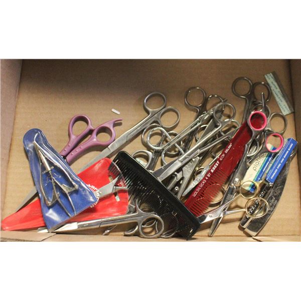 FLAT OF HAIRDRESSING SCISSORS AND RAZORS