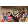 Image 1 : FLAT OF HAIRDRESSING SCISSORS AND RAZORS