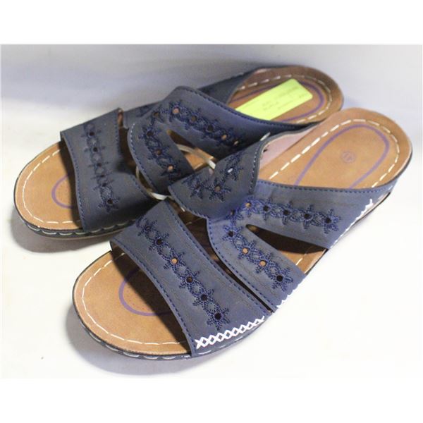 SHOES SIZE 41 - NEW