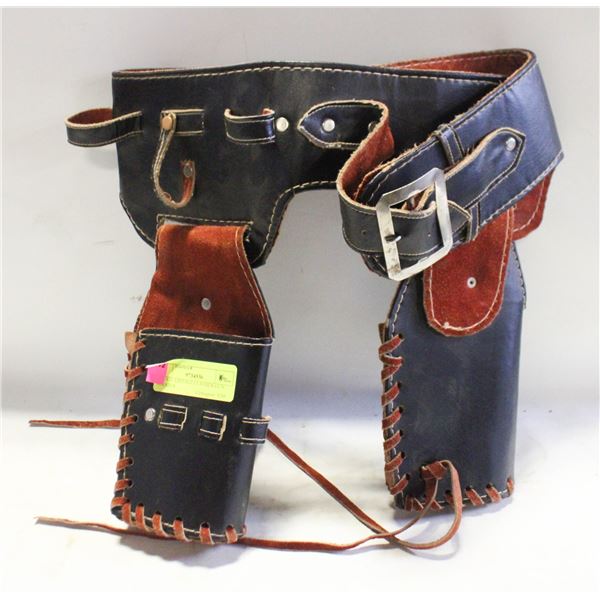 ESTATE VINTAGE LEATHER GUN HOLSTER