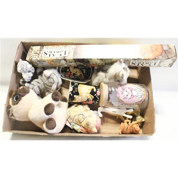 FLAT OF CAT LOVERS HOME DÉCOR ACCENTS