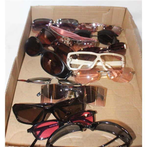 LARGE VOLUME OF LADIES SUNGLASS