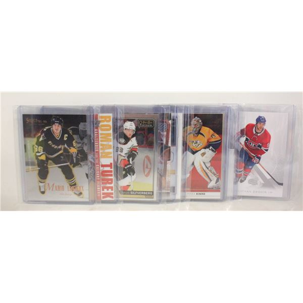 9 ASSORTED HOCKEY CARDS