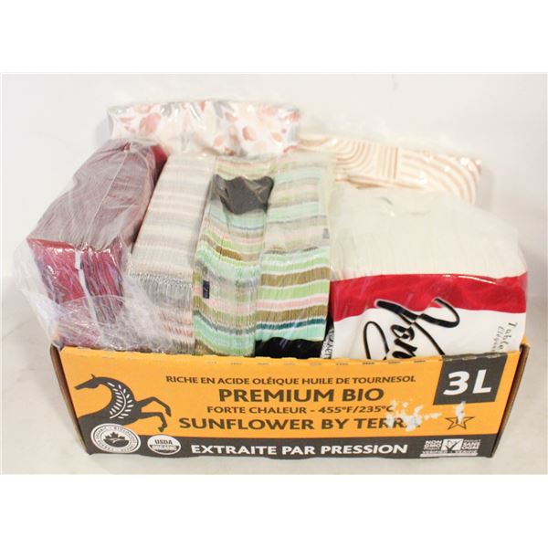 LARGE VOLUME OF NAPKINS