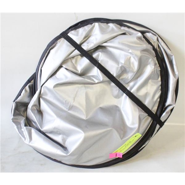 2 AUTO TWIST SUN SHADE