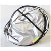 Image 1 : 2 AUTO TWIST SUN SHADE