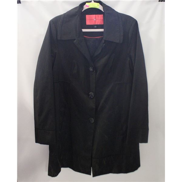 IVANKA TRUMP WOMEN'S OVERCOAT- SIZE LARGE