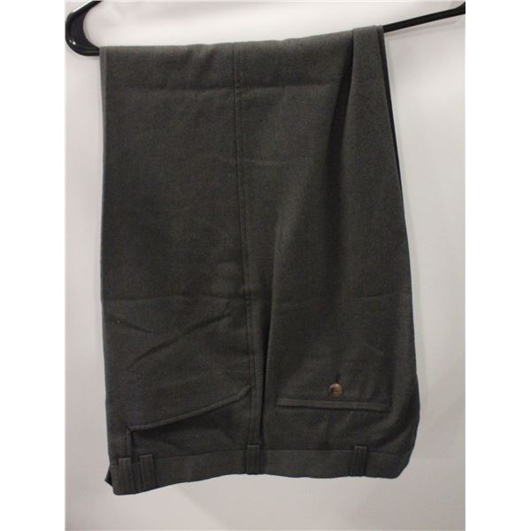 ESTATE PIERRE CARDIN SZ 32 MENS DRESS PANTS