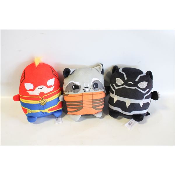 MARVEL SUPER HERO PLUSH TOYS LOT