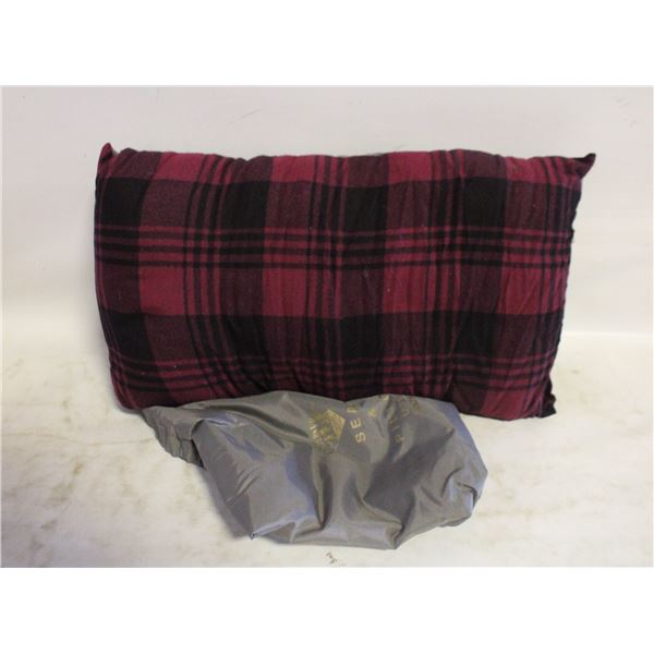 CAMPERS VILLAGE PORTABLE SEAT & PILLOW