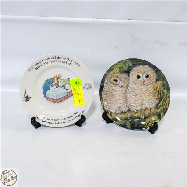 2 VINTAGE WEDGEWOOD DECORATION PLATES