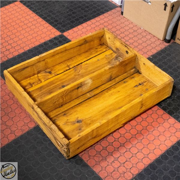 RUSTIC ANTIQUE DISPLAY WOOD SHELF, 3 TIER