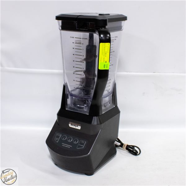 NINJA PROFESSIONAL 1 BLENDER WITH ACCESSORIES