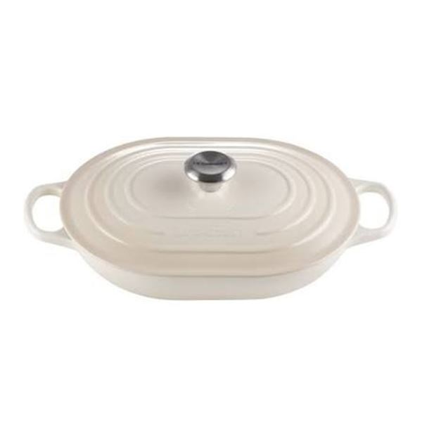 NEW LE CREUSET ENAMELLED CAST IRON CASSEROLE DISH