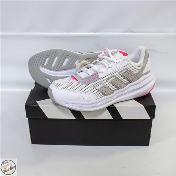NEW ADIDAS WOMEN'S ASTRA STAR RUNNER SZ 8