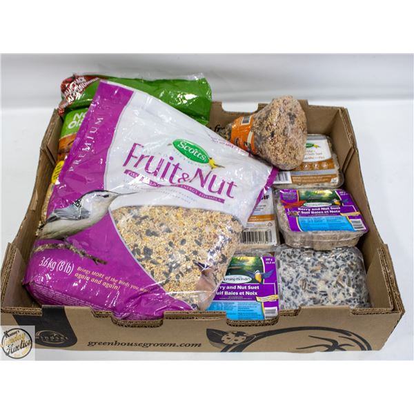 FRUIT AND NUT BOX OF ASSORTED WILD BIRD SEED