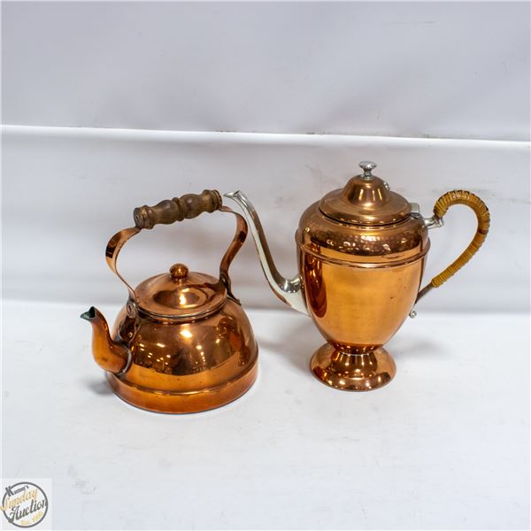 VINTAGE HAMMERED COPPER TEA POT &