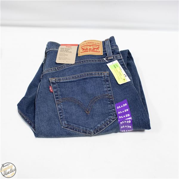 NEW WOMENS 31 X 29 LEVIS HIGH-WAISTED MOM JEANS