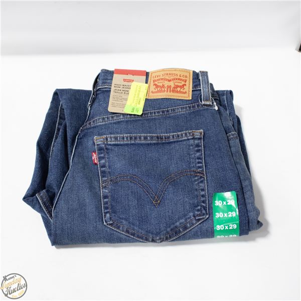 NEW WOMENS  30 X 29 LEVIS HIGH WAISTED MOM JEANS