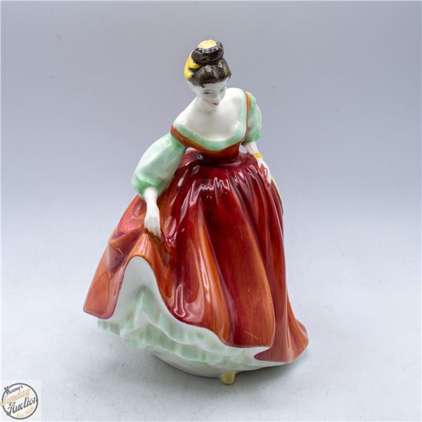 ROYAL DOULTON FIGURINE HN 2832