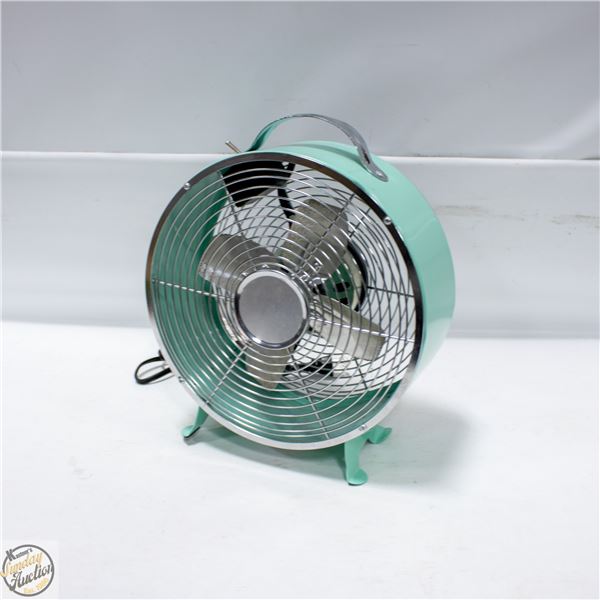 RETRO GREEN ELECTRIC 2 SPEED FAN TESTED WORKING