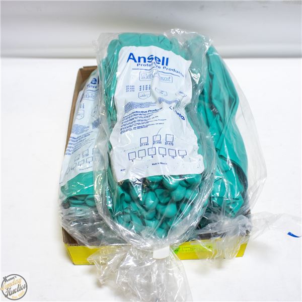 FLAT OF 48 PAIRS OF ANSELL NITRILE GLOVES ASST SZ